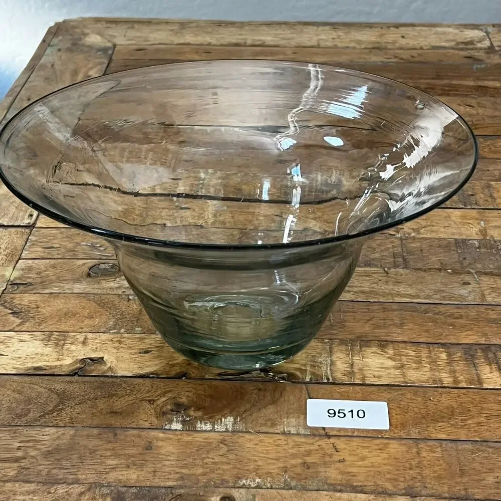 Large Hand-blown Glass Center Fruit Bowl 11.5